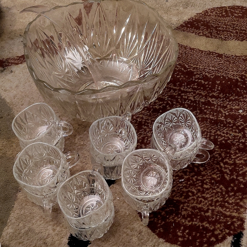 Scalloped Punch Bowl Set- With Bowl,12 Punch Cups,& Plastic laddle-PARTYWARE!